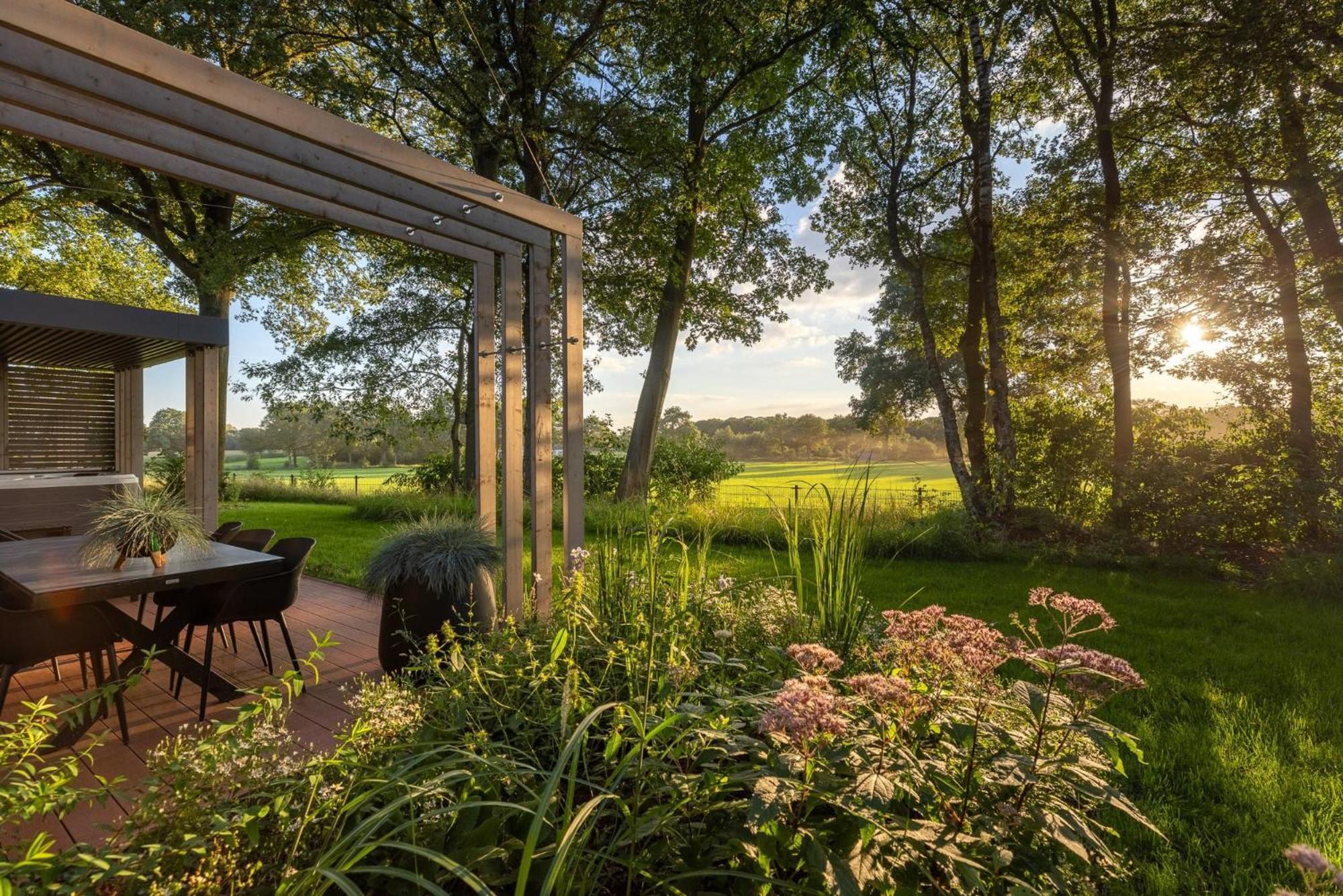 Zicht Op Twente - Spa Lodges 马尔克洛 外观 照片
