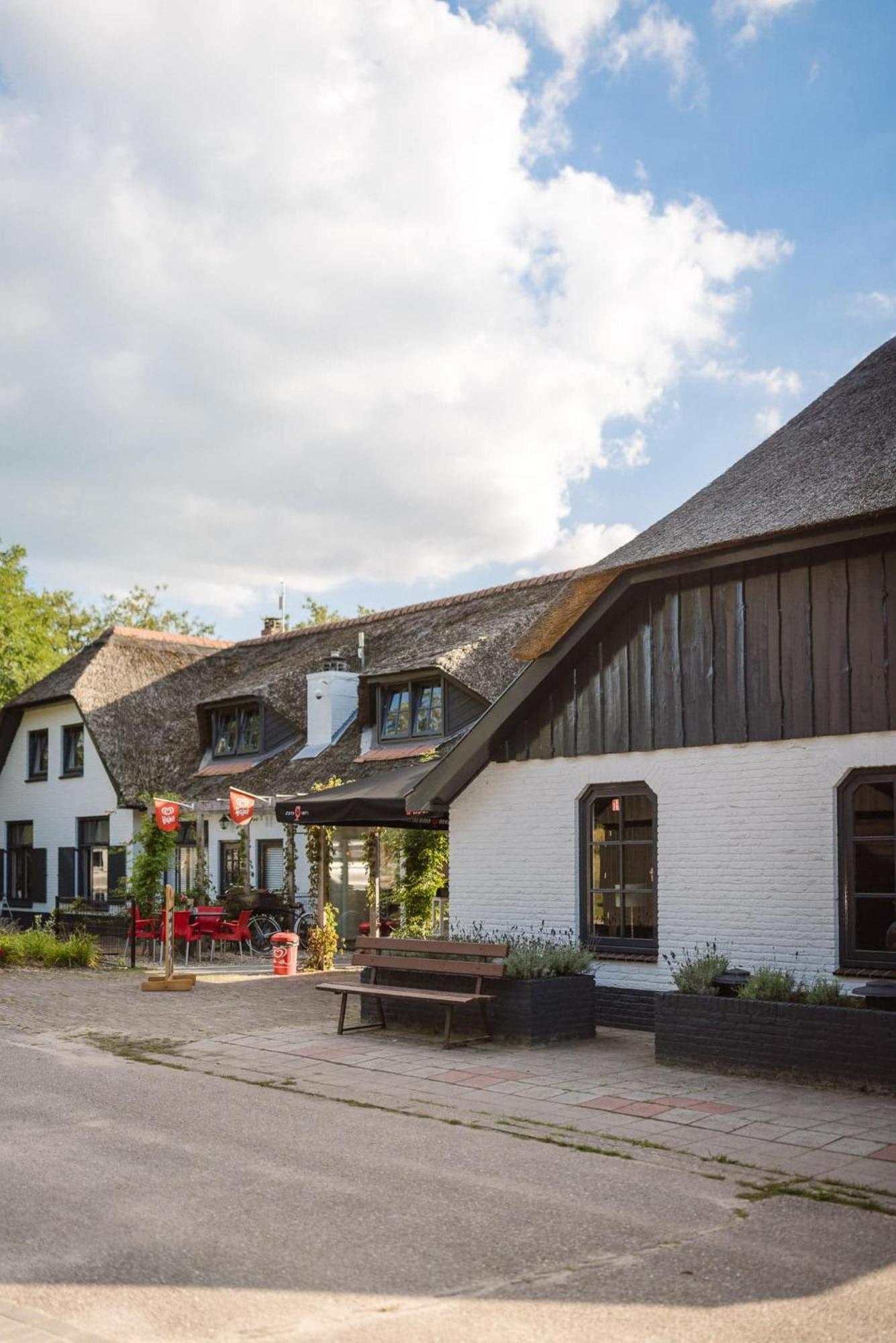 Zicht Op Twente - Spa Lodges 马尔克洛 外观 照片